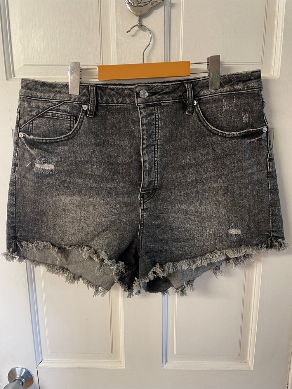 WE THE FREE Crvy Distressed Hi-Rise Button Fly Cut Off Jean Shorts size 35